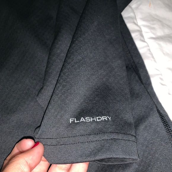 Men’s The North Face Quarter-Zip - Picture 2 of 4